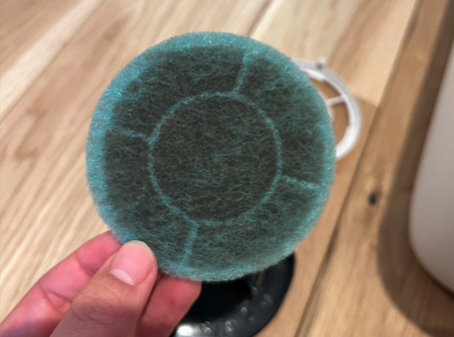 24時間換気フィルターの掃除前